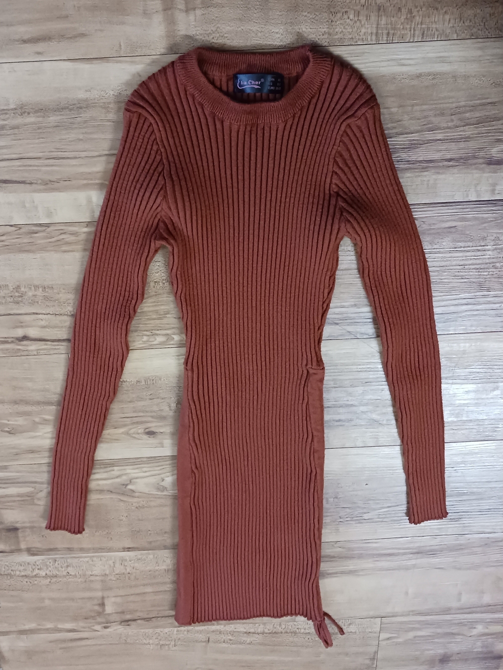Long-Sleeve Ribbed Bodycon Dress in Rust - Picture 3 of 3